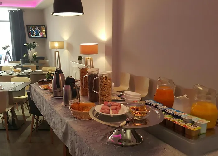 Hotel vicino al College: Hotel Cannes Croisette